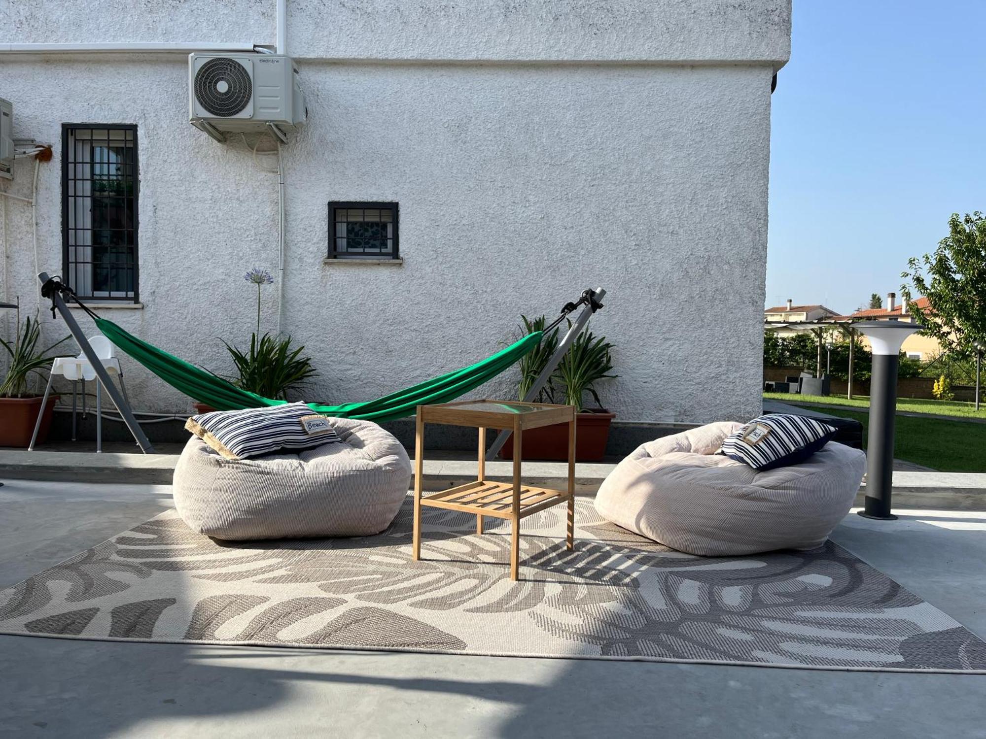 La Petite Famille Aparthotel Corchiano Kültér fotó